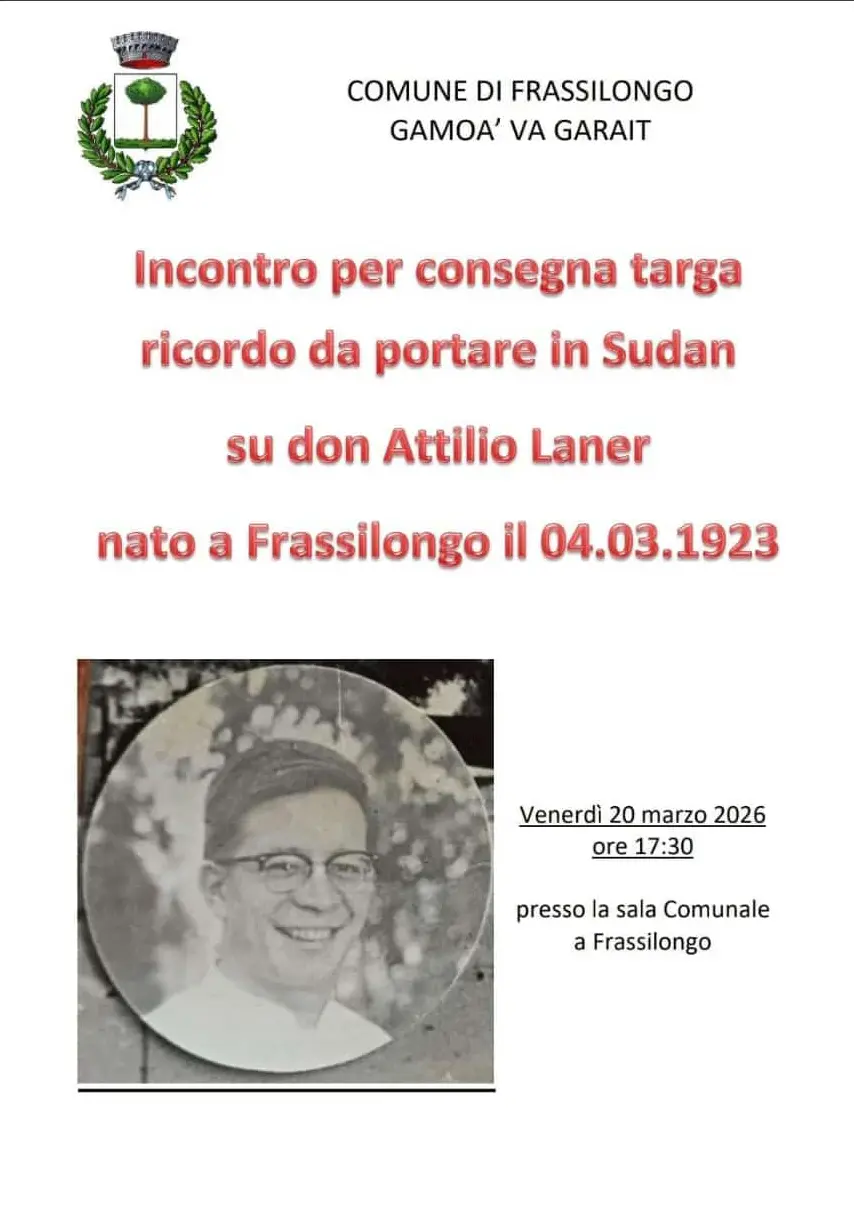Consegna targa su don Attilio Laner